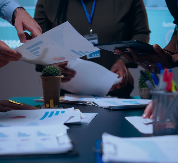 Data Analytics & Reporting